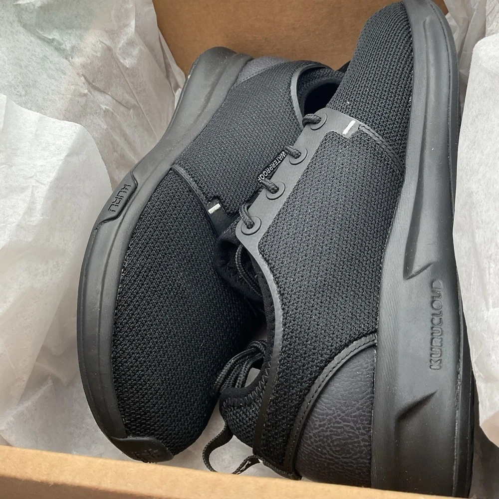 KURU ATOM‎ Waterproof Women's Black Sneakers size 9M